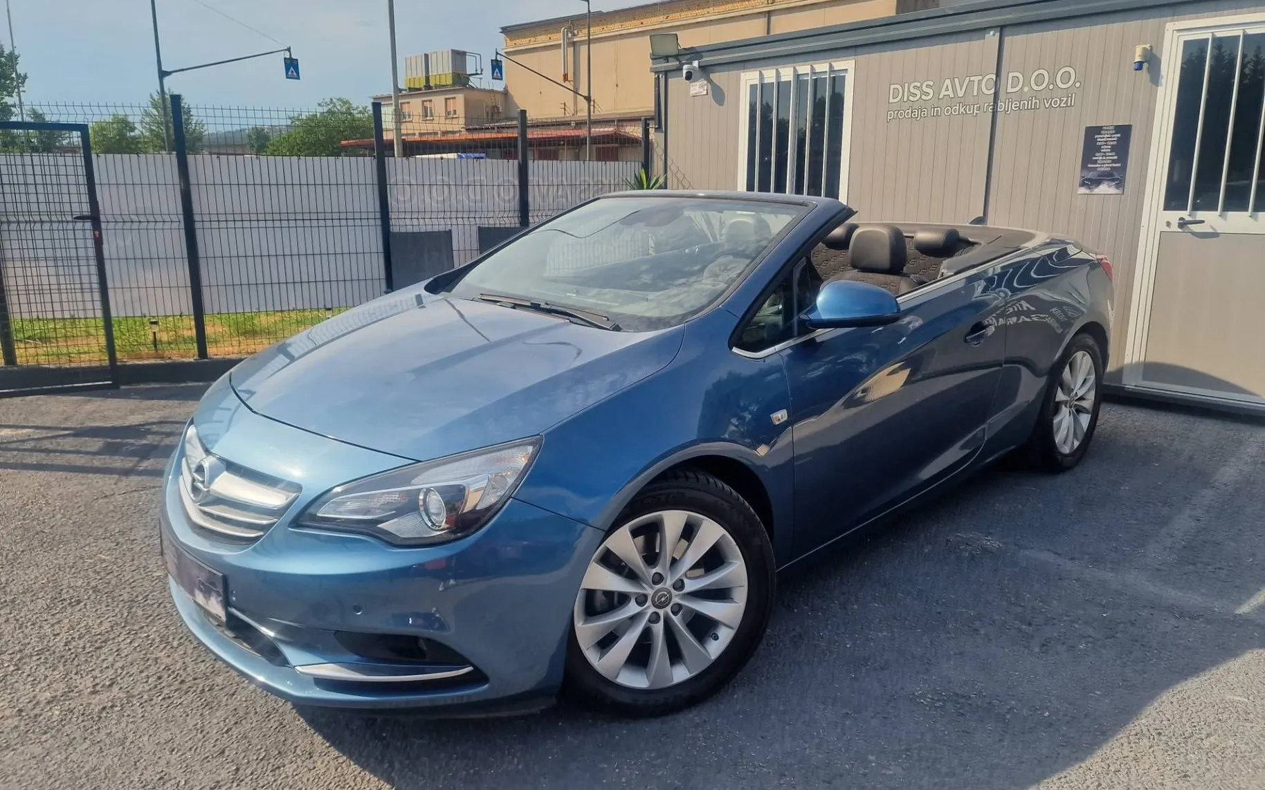 Zunanja slika - Opel Cascada - CABRIO 2.0D - 1