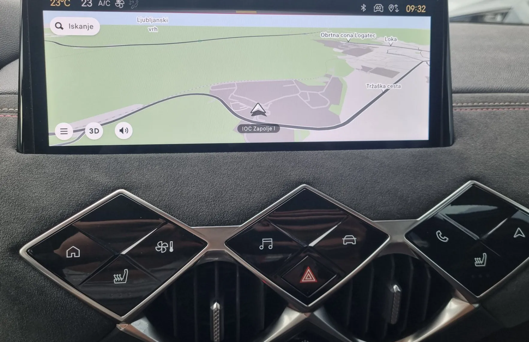 Zunanja slika - DS DS 3 - 1.2 MHEV Étoile Avtomatik - SAMO 17.423KM - 16