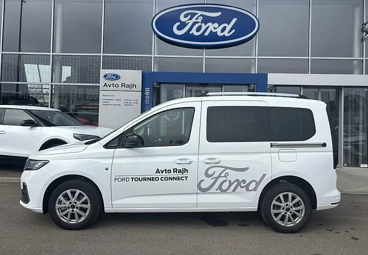 Zunanja slika - Ford Tourneo Connect - TITANIUM 1.5 EcoBoost 114KM  6-stop. ročni L1H1 - 2