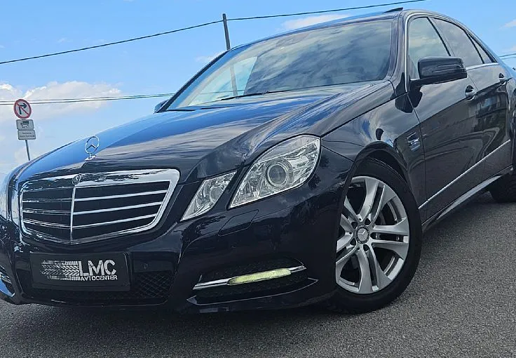 Zunanja slika - Mercedes-Benz E-Razred - 220 CDI °AUT° 170ks AVANTGARDE °XENON° °STR.OKNO° - 3