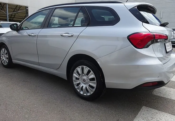 Zunanja slika - Fiat Tipo - 1.4 T-Jet 120 16v LPG PDC USB BT - 5