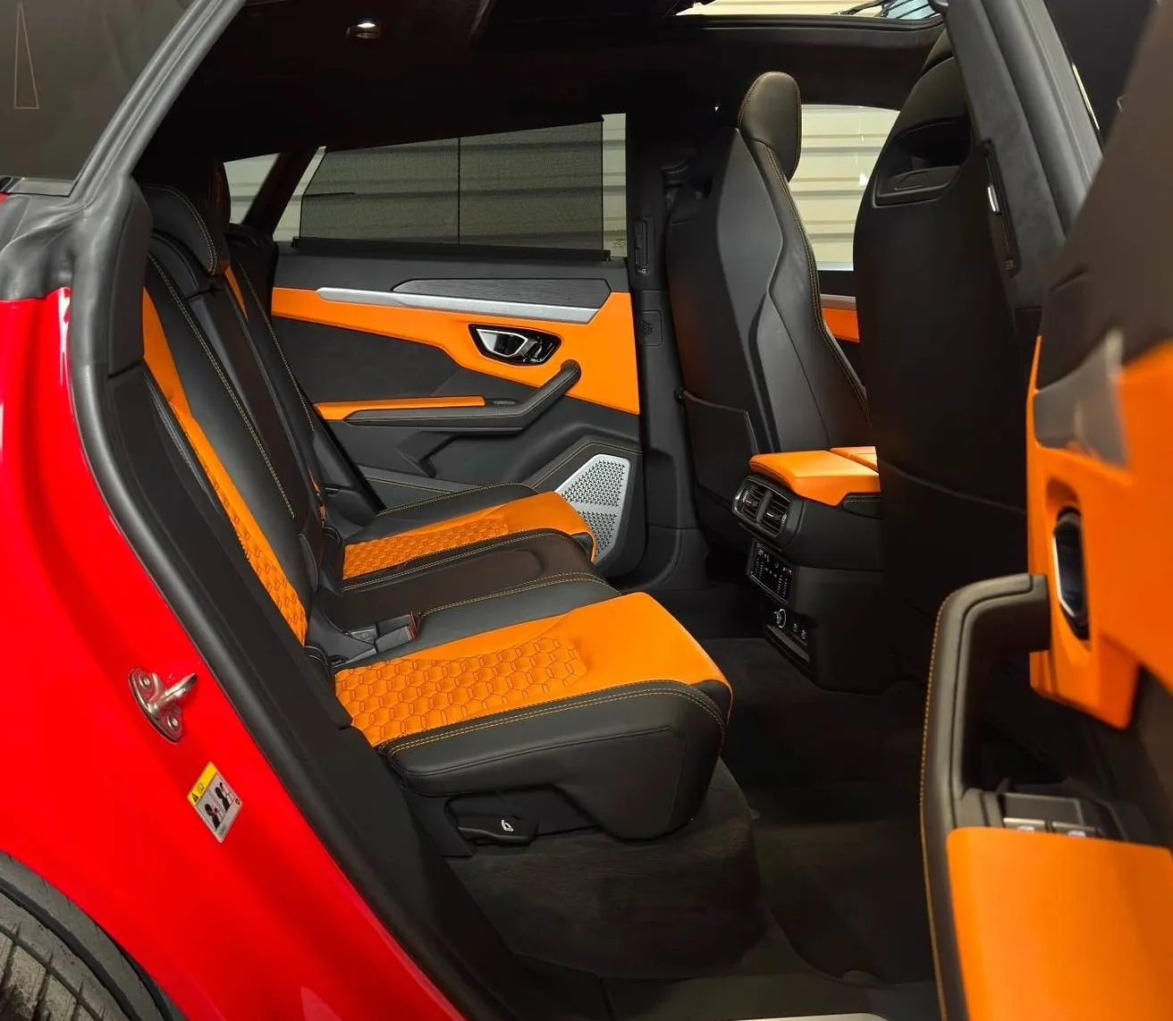 Zunanja slika - Lamborghini Urus - 650KM - PANORAMA - GRET. HLAJ. - KAMERA - HUD ... - 16