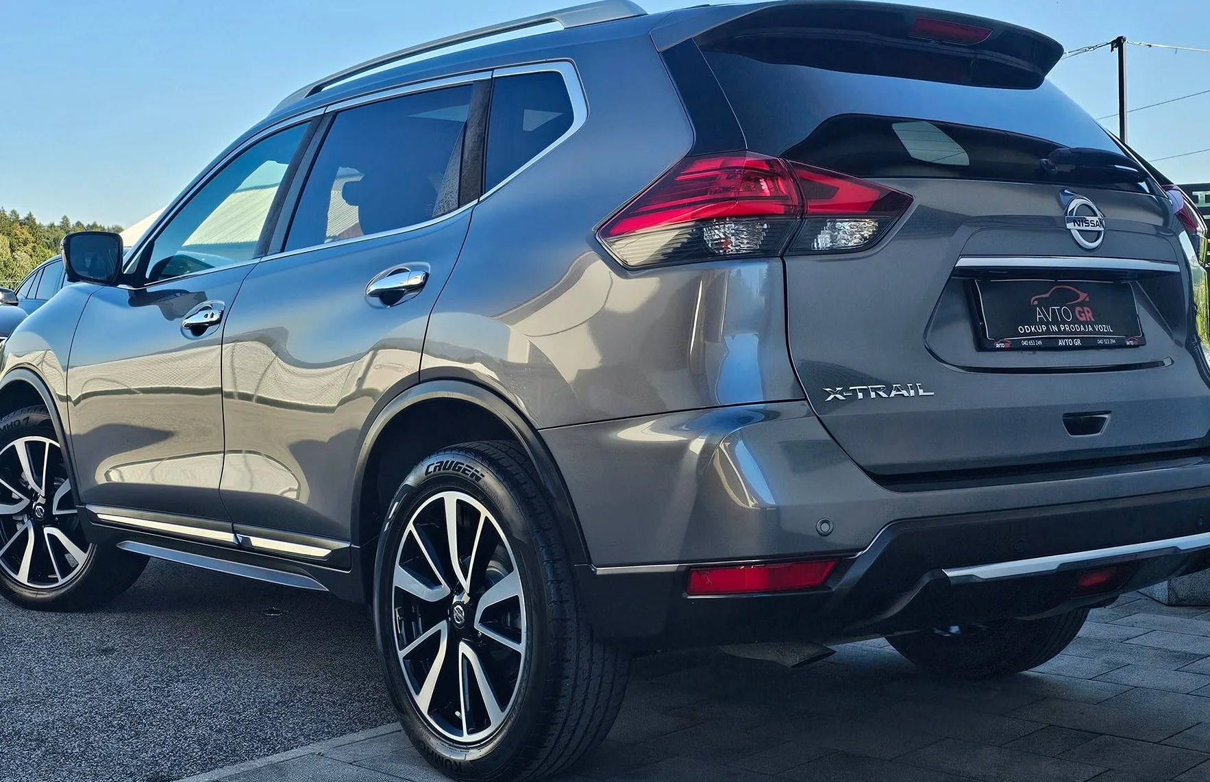 Zunanja slika - Nissan X-Trail - 4WD 1.7 dCi Tekna X-Tronic- LED-PANO-GR.SED.-1.LAS - 10