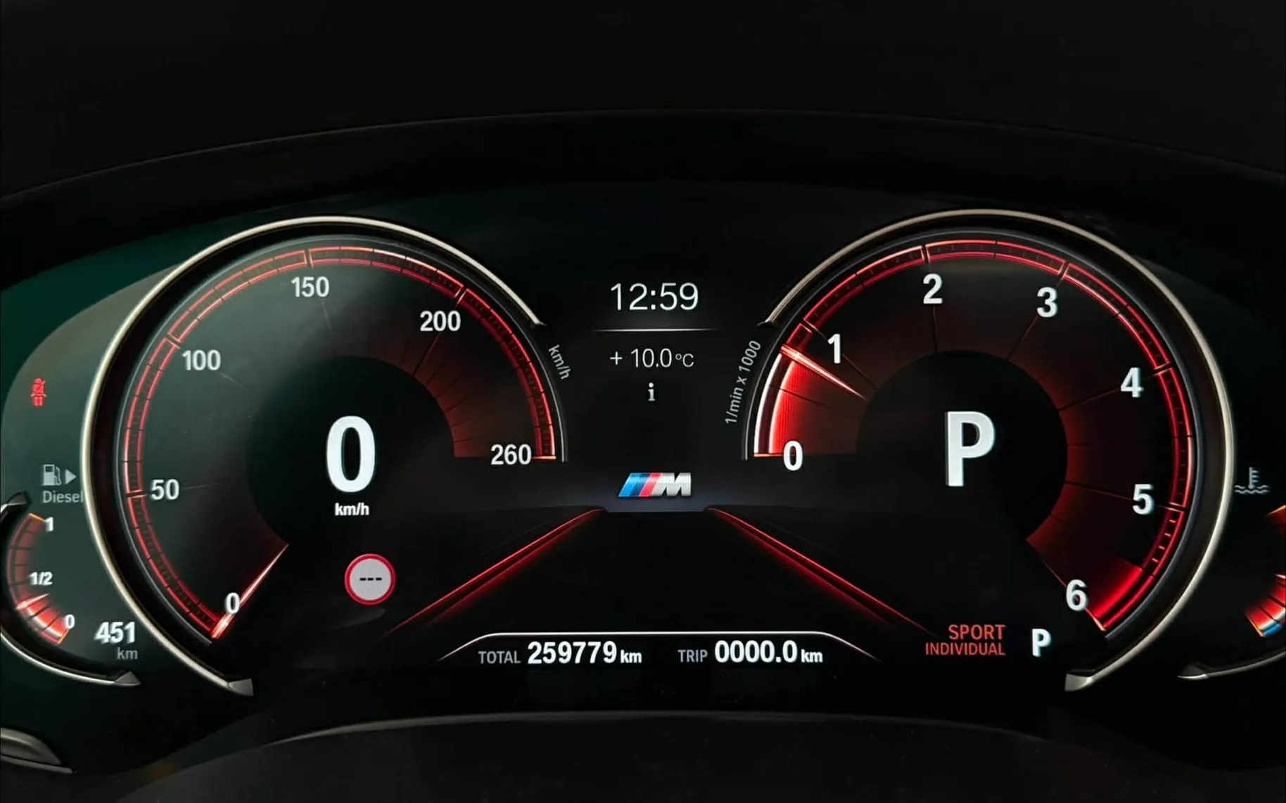 Notranja slika - BMW serija 5: - 520XD•AUT•M PAKET•ŠIBEDAH•XENON+LED•VIRTUAL•NAVI• - 11