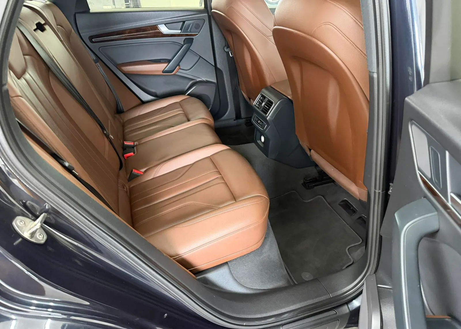 Zunanja slika - Audi Q5 - quattro 2,0 TDI Sport S tronic - 7