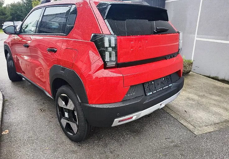 Zunanja slika - Fiat Grande Panda - 1.2 T-Gen3 110 AT6 LA PRIMA + Winter Paket - 3