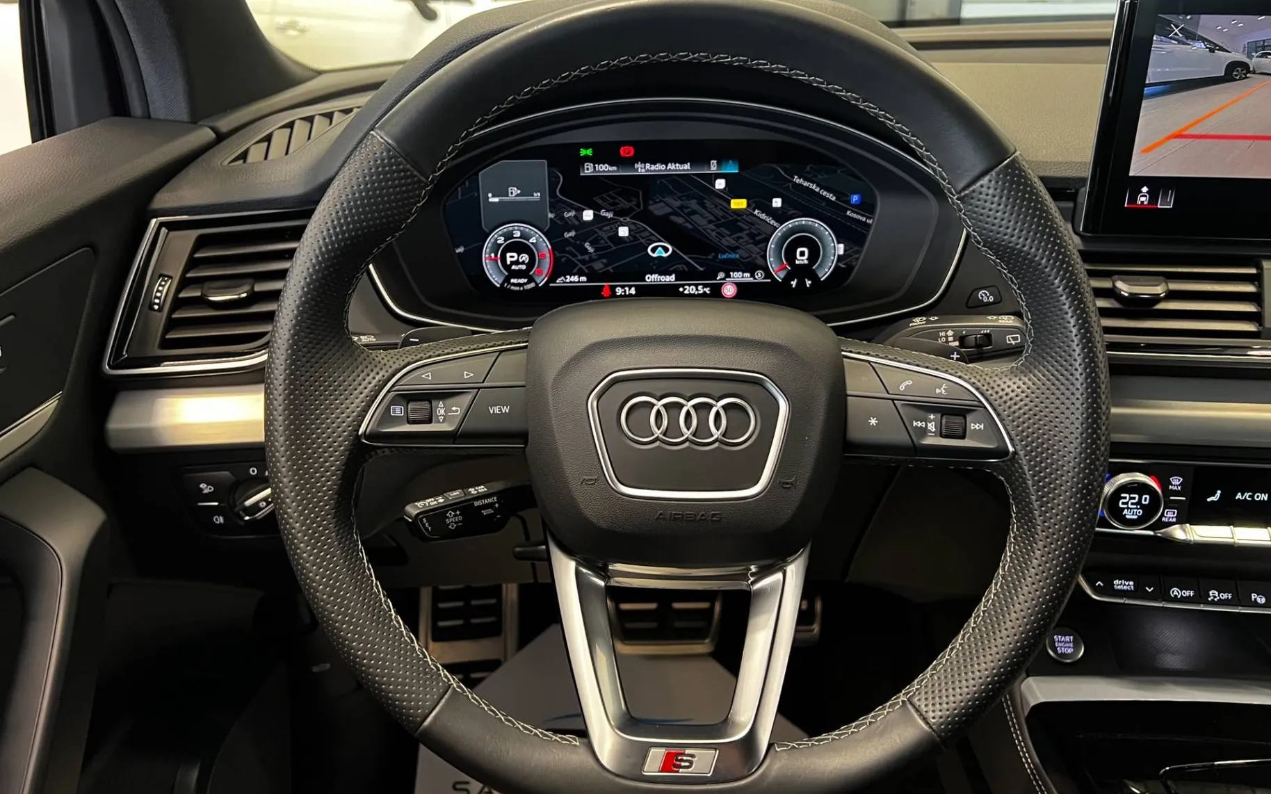 Zunanja slika - Audi Q5 - 40 TDI-Q-S-LINE-MATRIX-HUD-VIRTUAL-KAM360-KEYLESS - 13