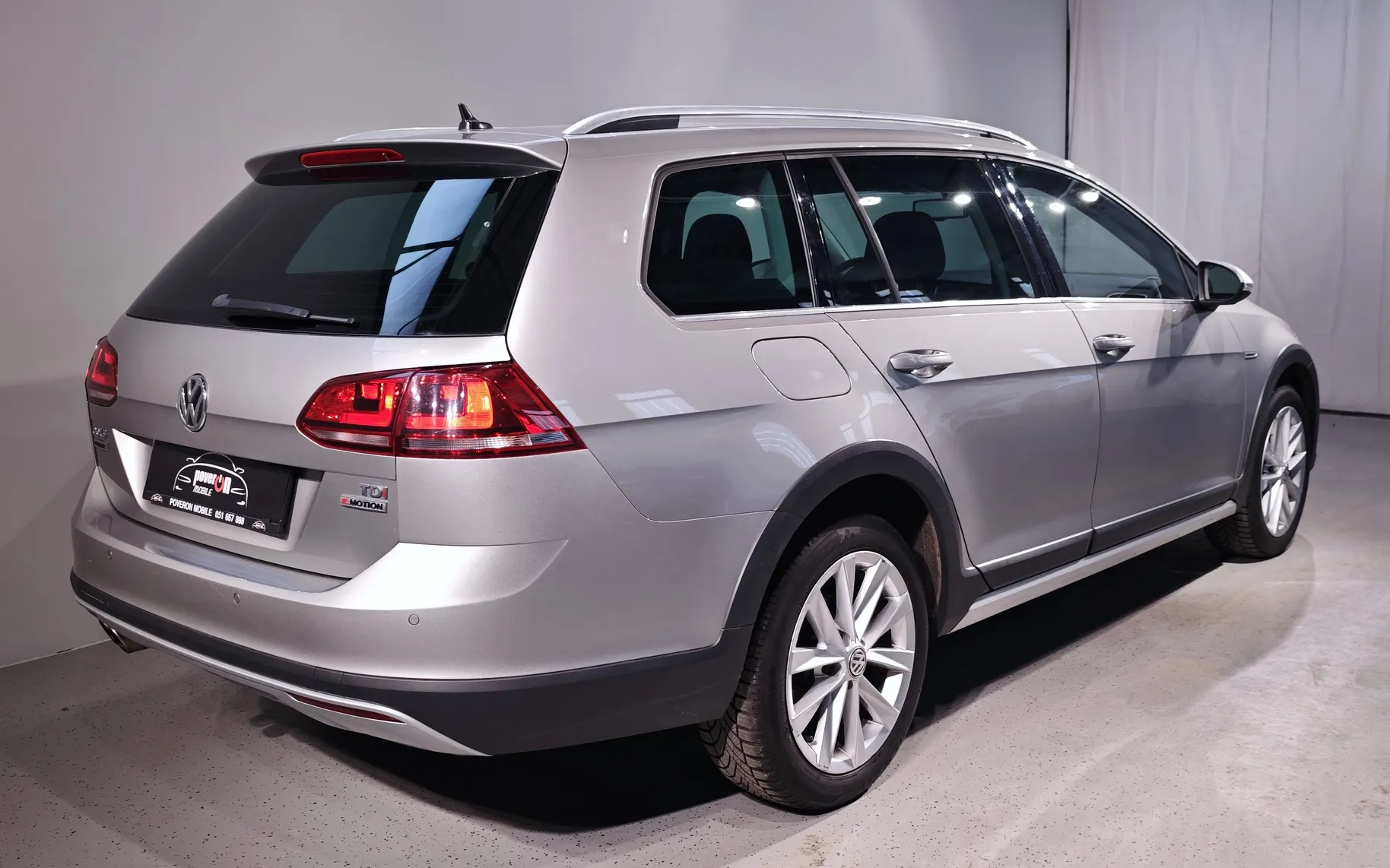 Zunanja slika - VW Golf - Variant 1.6TDI BMT 4MOTION Alltrack 81kW NAVI ALU XENON - 4