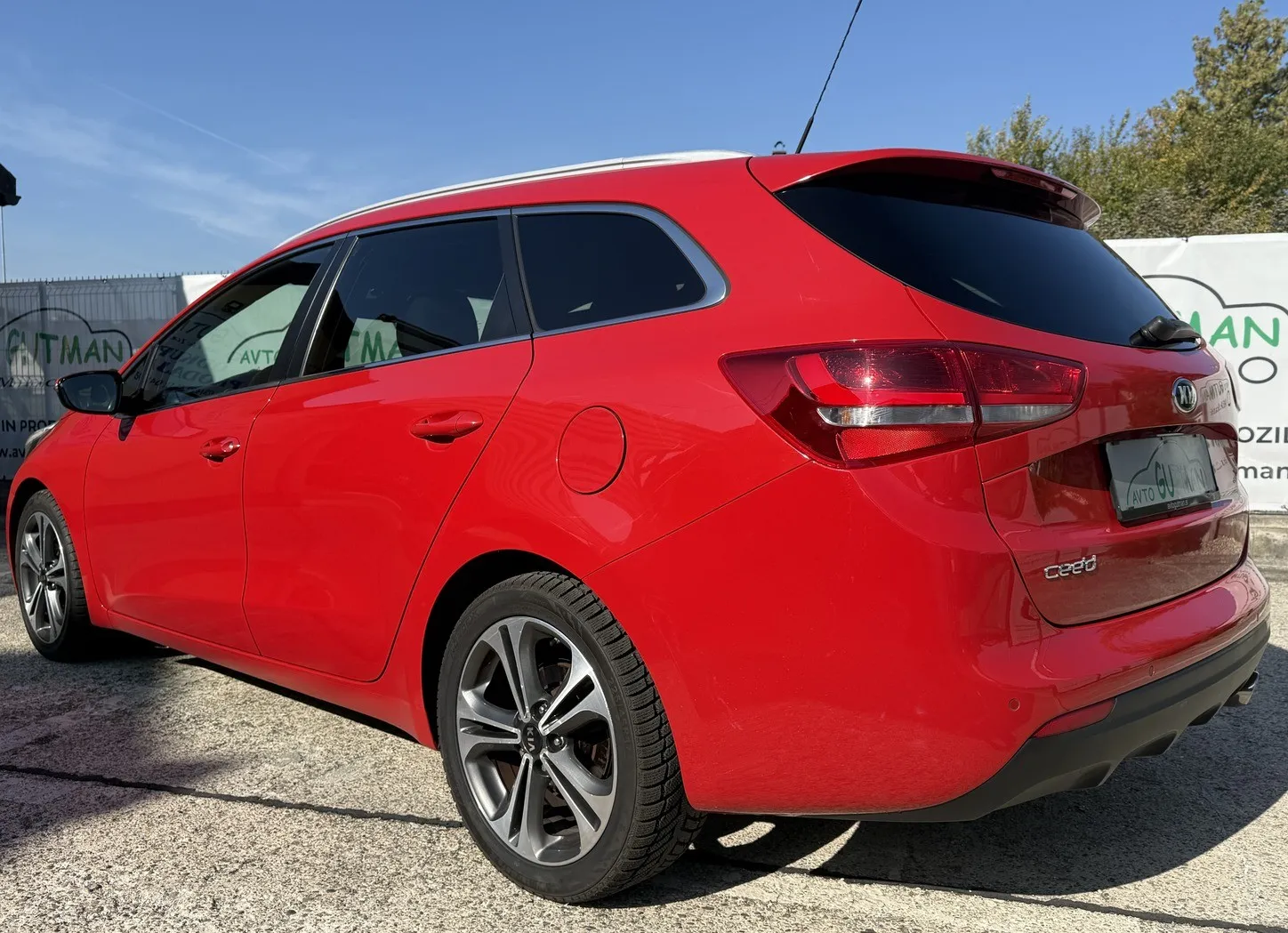 Zunanja slika - KIA Ceed - 1.6 TD - 6
