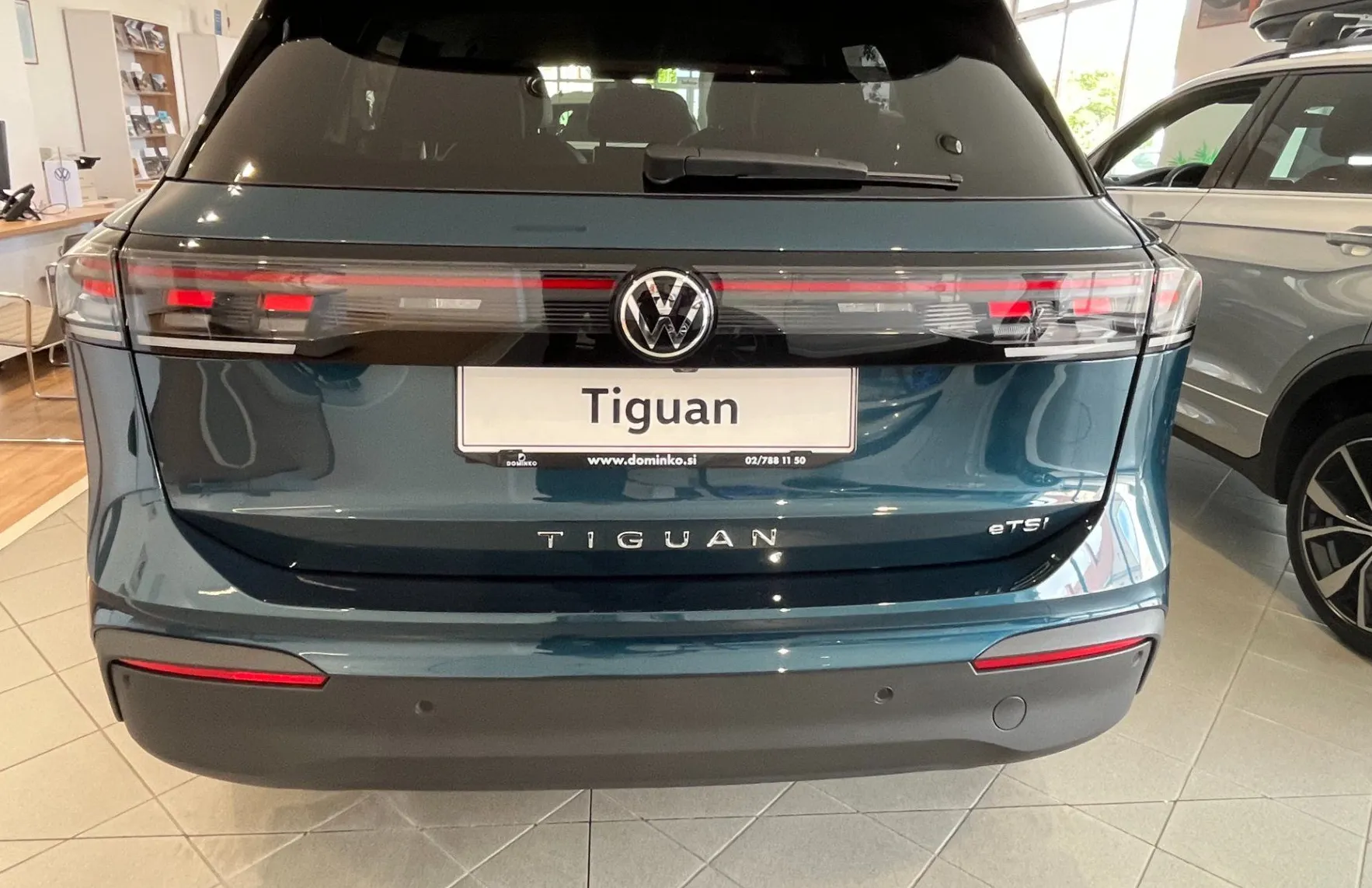 Zunanja slika - Volkswagen Tiguan - 1.5 eTSI BMT 4All DSG - 4