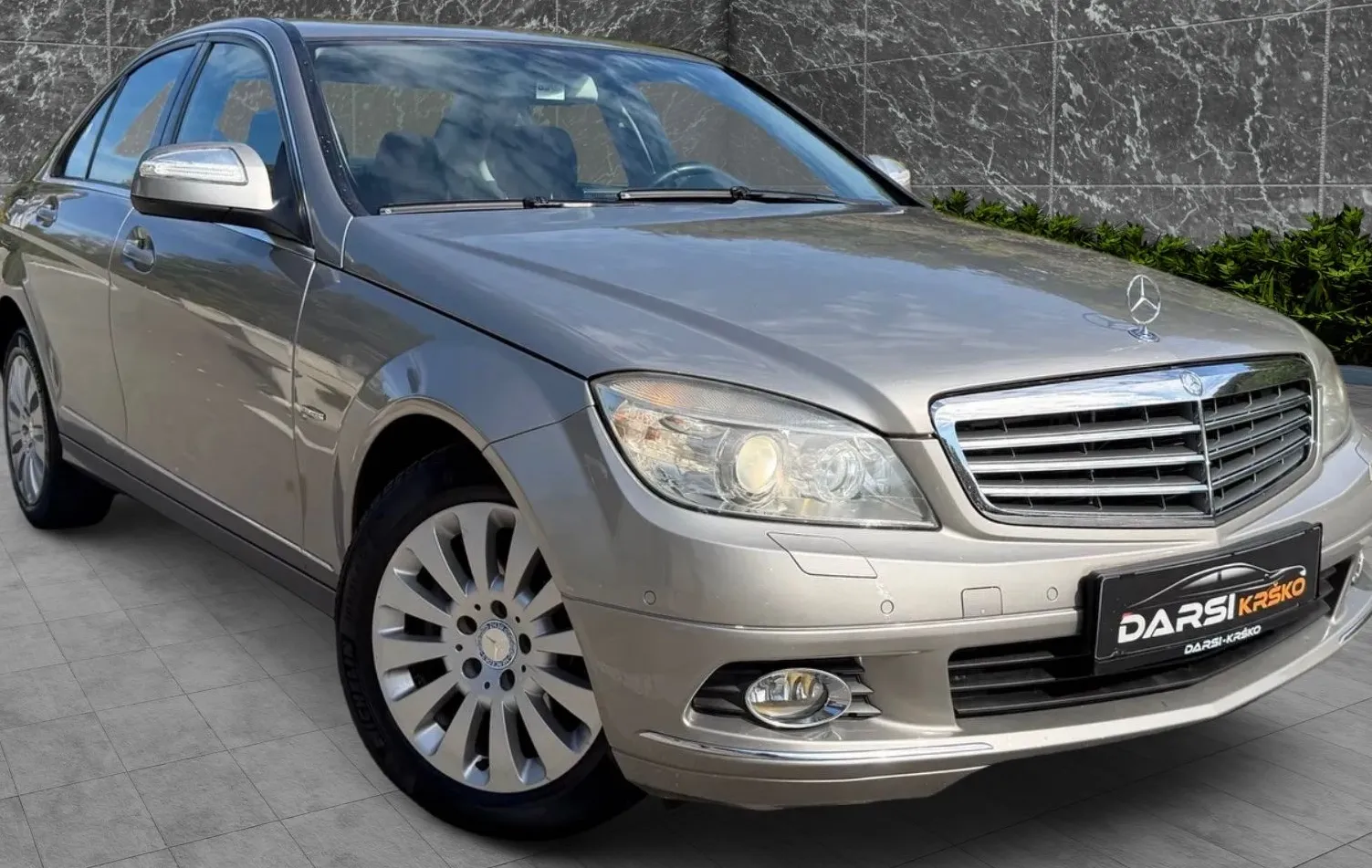 Zunanja slika - Mercedes-Benz C-Razred - 220CDI Elegance AVT. SLO 1.LASTNIK XENON PDC ALU - 4