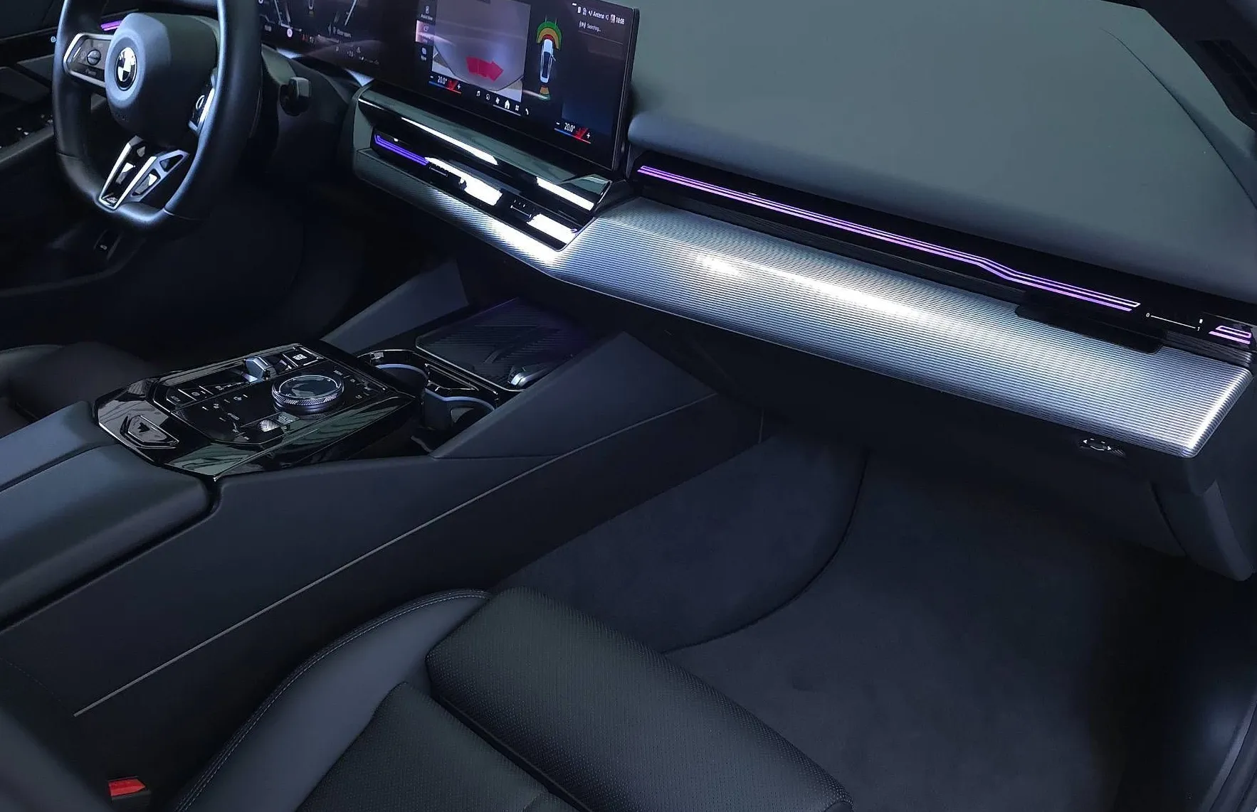 Zunanja slika - BMW Serija 5 - : 520D - M PERFORMANCE - KAMERA - H K - PDC -LASER.. - 11