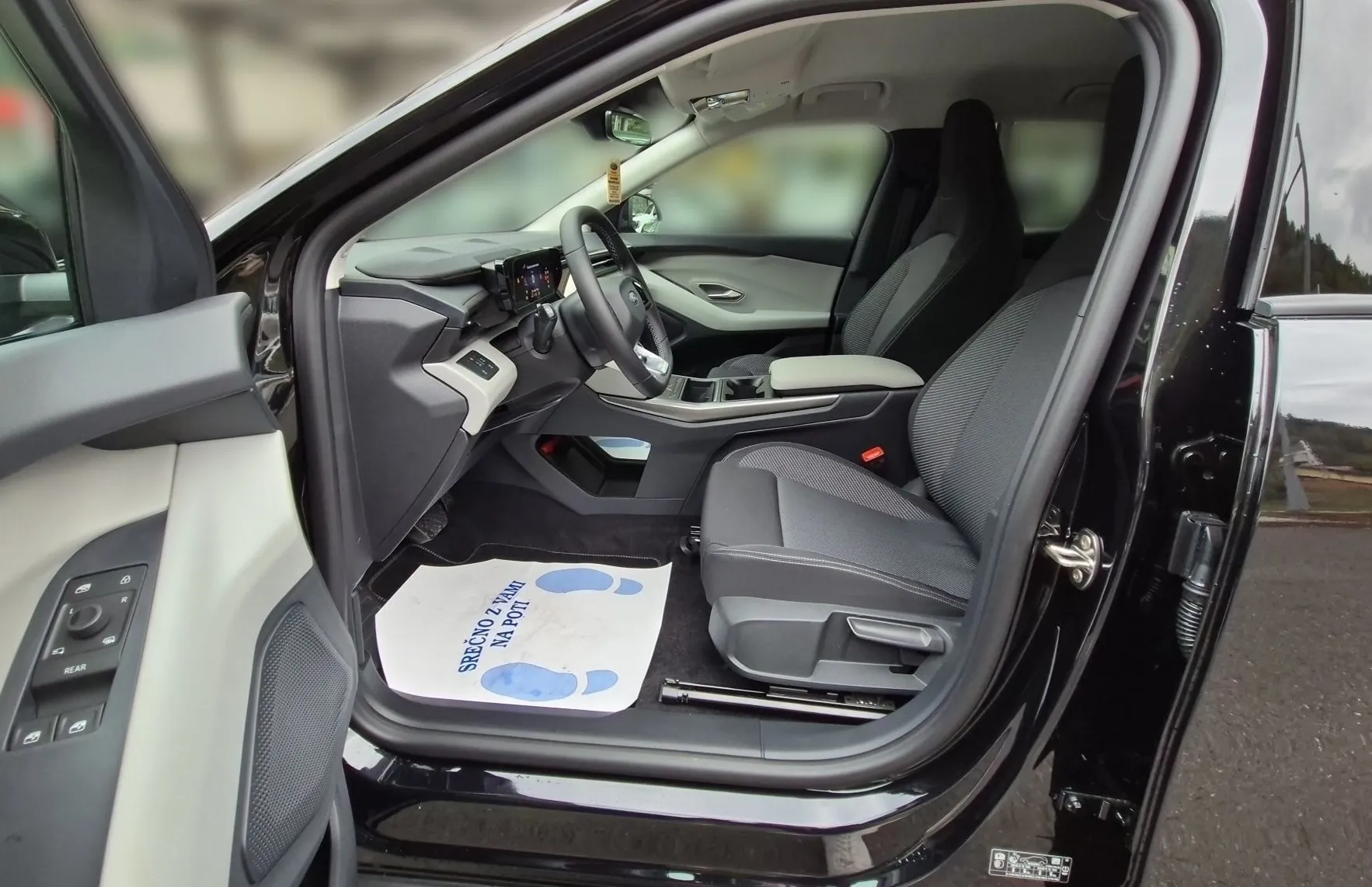 Zunanja slika - Ford Explorer - EV elektromotor 52 kWh 170 PS Style - 10