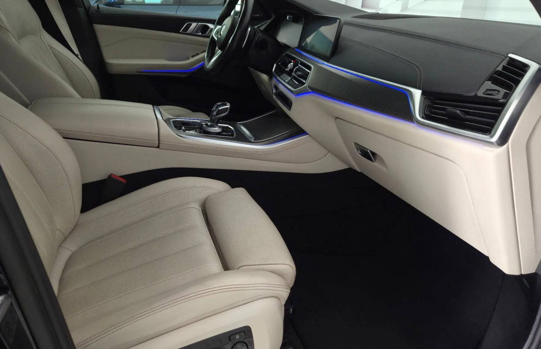 Zunanja slika - BMW X5 - serija : xDrive30d Avt-M.SPORT-ZRAČNO-SWAROWSKI-RADAR-HAR - 13