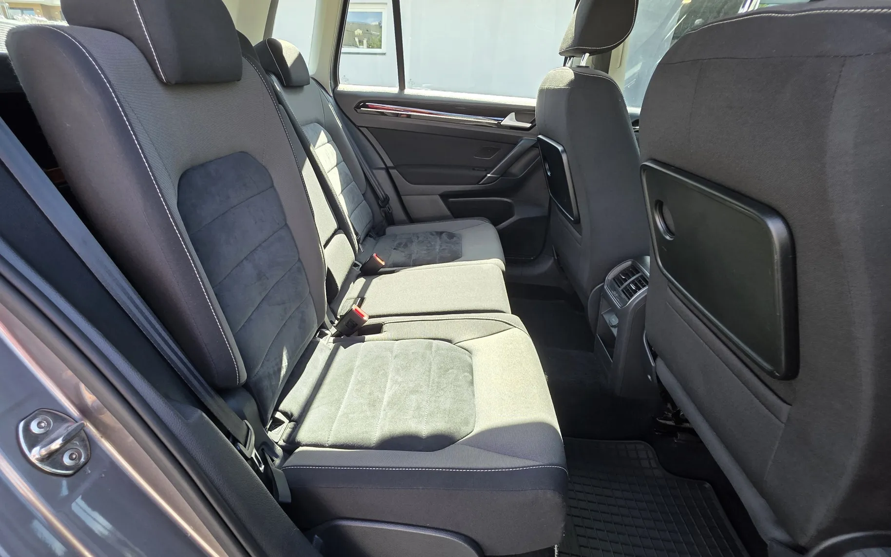 Zunanja slika - Volkswagen Golf - Sportsvan 1,6 TDI BMT DSG 1.LAST SLO PDC TEMP - 15