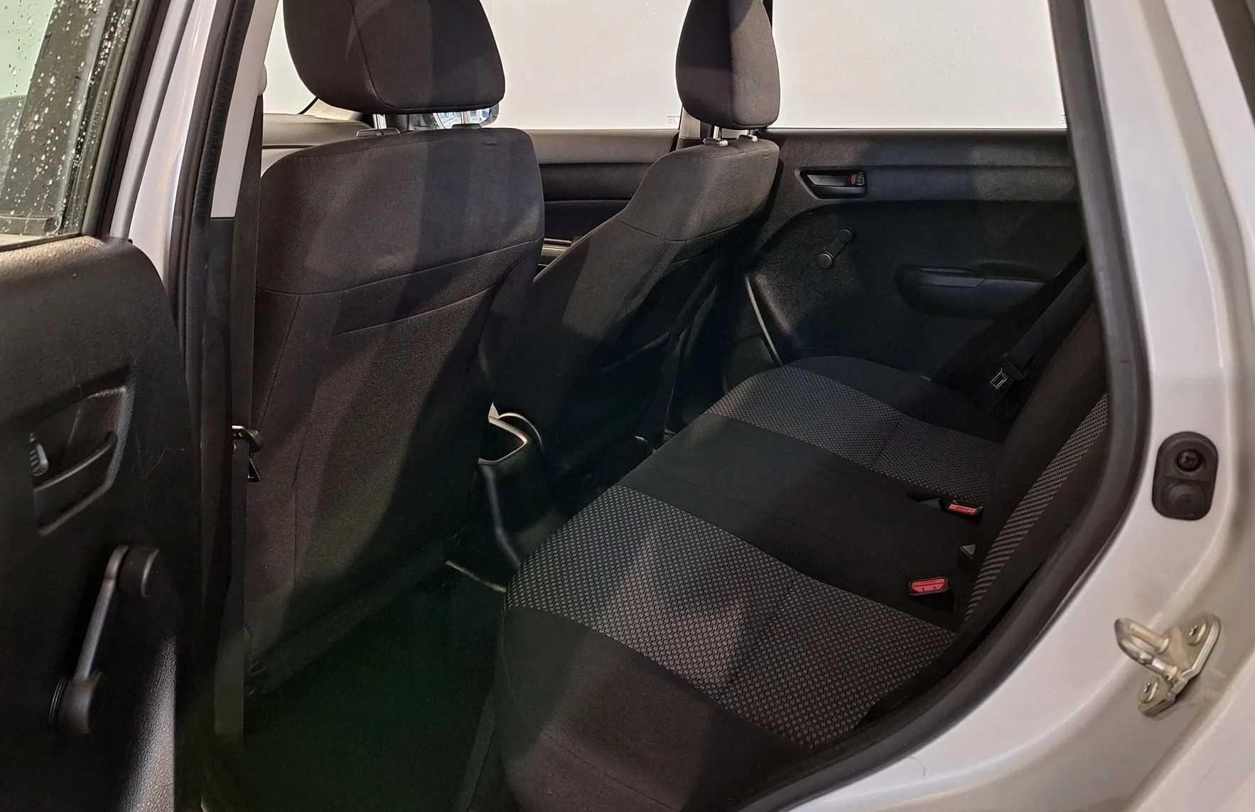 Zunanja slika - Suzuki Vitara - 1.4 BOOSTERJET MHEV•SLO•VLEČNA KLJUKA• - 12
