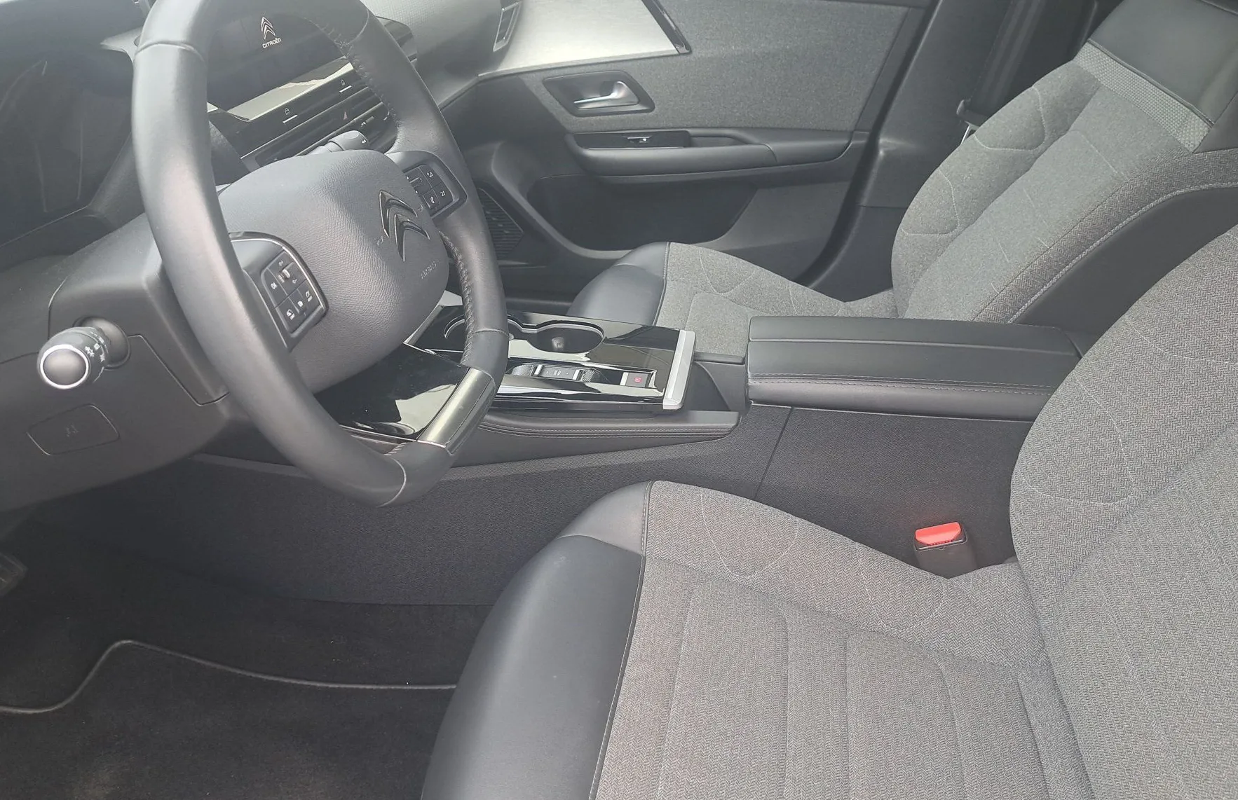 Zunanja slika - Citroën C5 X - 1.2 AUT. - 7