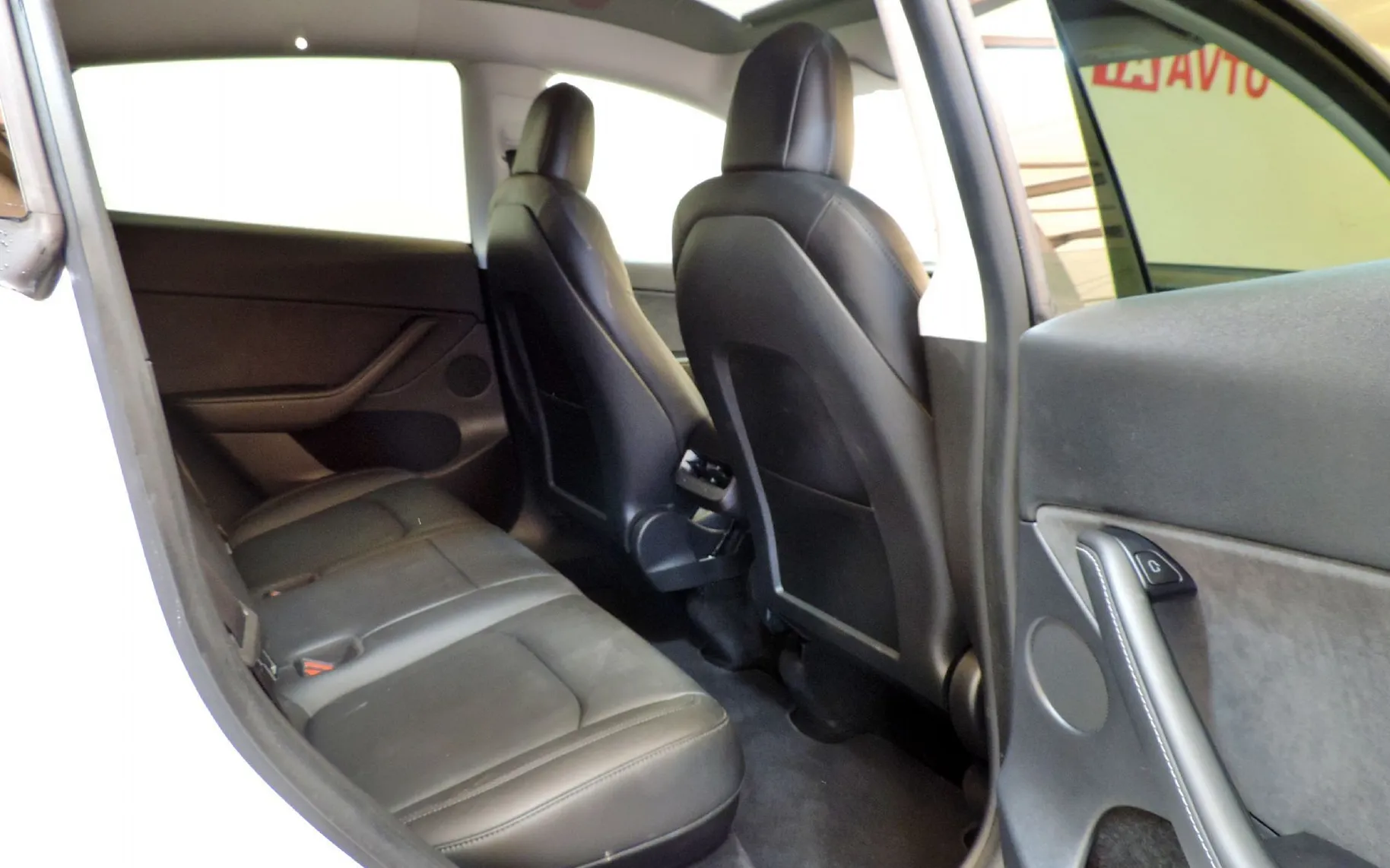 Zunanja slika - Tesla Model Y - Long Range Dual Motor AWD - 11