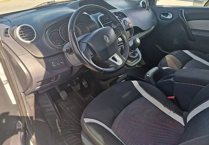 Zunanja slika - Renault Kangoo - Confort dCi 90  1 LASTNIK VELIKO OPREME - 7