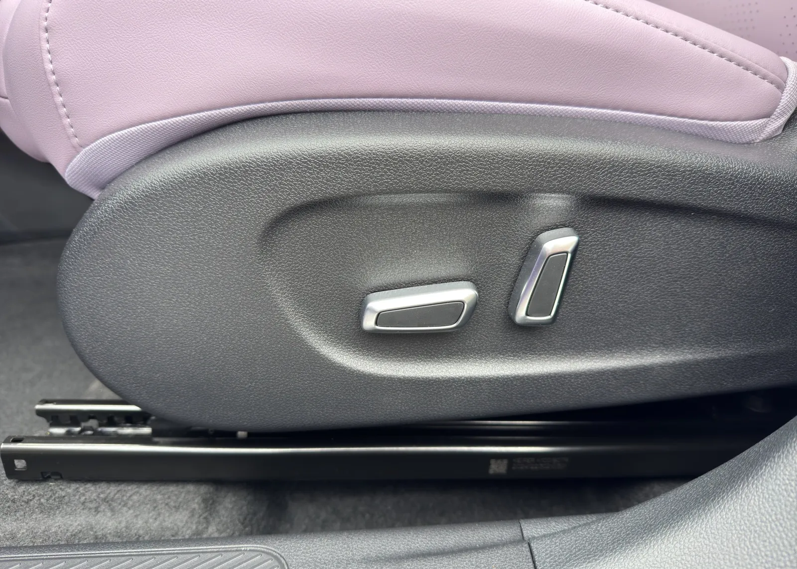 Zunanja slika - Dongfeng Box - 42.3 kWh+360KAMERA+TEMPOMAT+RADAR+7200€ SUBVENCIJE - 16
