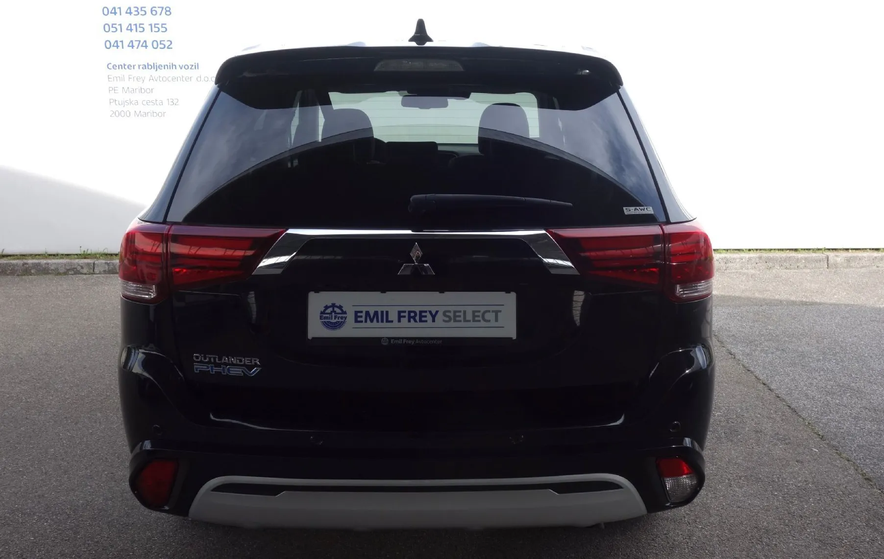Zunanja slika - Mitsubishi Outlander - PHEV 2.4 MIVEC Twin Motor INSTYLE+ - 4