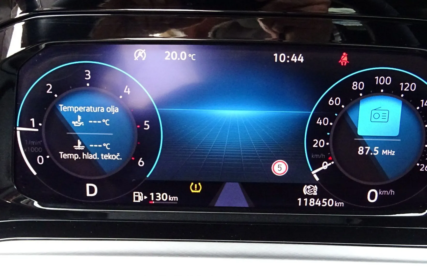 Zunanja slika - Volkswagen Golf - Variant 2.0 TDI DSG Life 150KM - KOT NOV - - 14