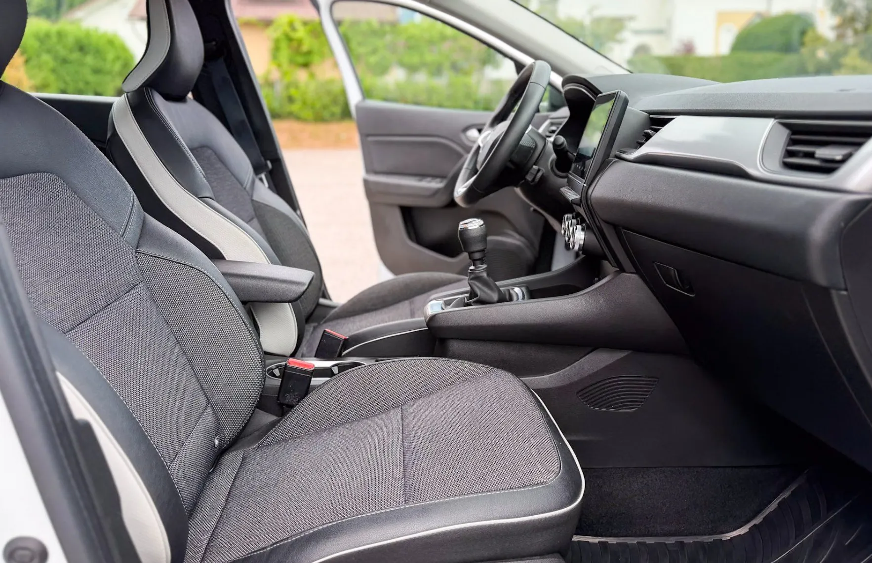 Zunanja slika - Renault Captur - TCe 90 Techno - 9