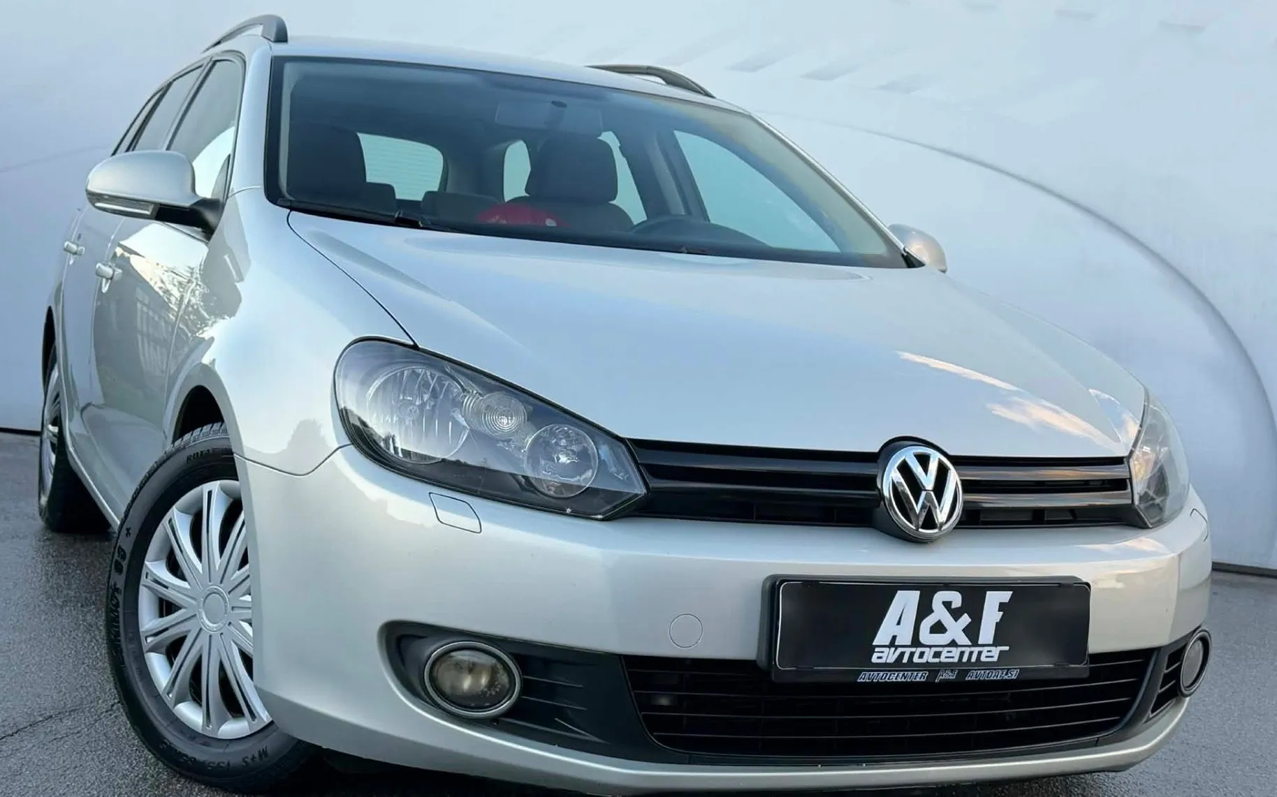 Zunanja slika - VW Golf - Variant 1.6 TDI-NAVIGACIJA-KREDIT BREZ POLOGA- - 3