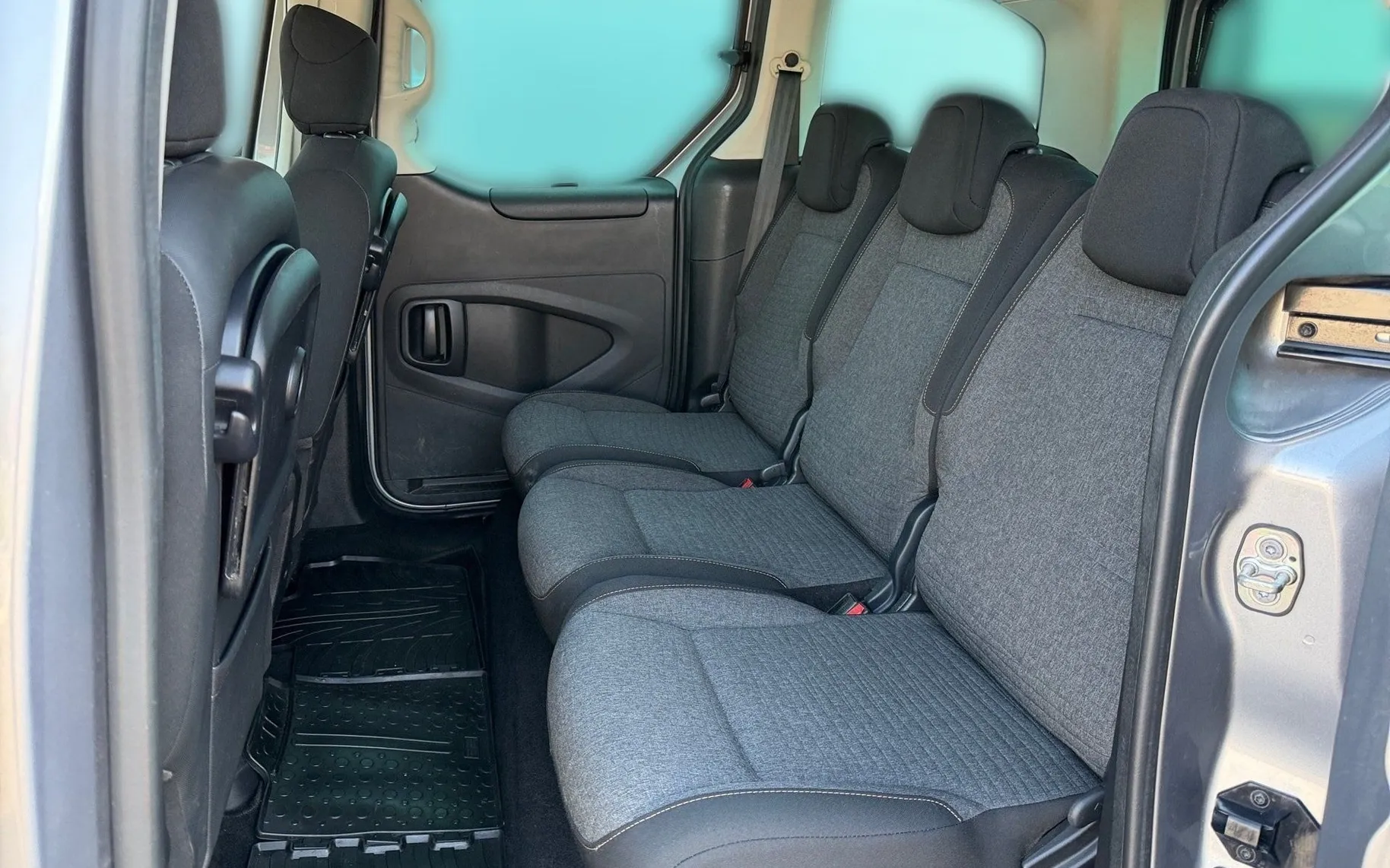 Notranja slika - Citroën Berlingo - PureTech 110 S S Shine-SLO poreklo-1.lastnik-Kljuk - 11