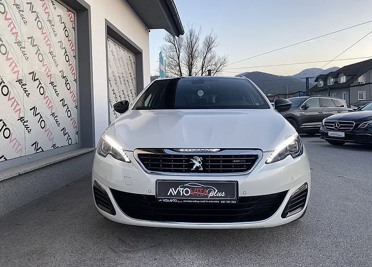 Zunanja slika - Peugeot 308 - GT 2.0 GT 2.0 BLUEHDI180 LED-PANORAMA-NAVI-GRETJ - 2