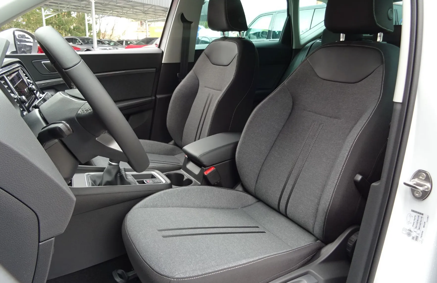 Zunanja slika - Seat Ateca - 1.5 TSI 150 KM STYLE EDITION - VLEČNA KLJUKA - - 7