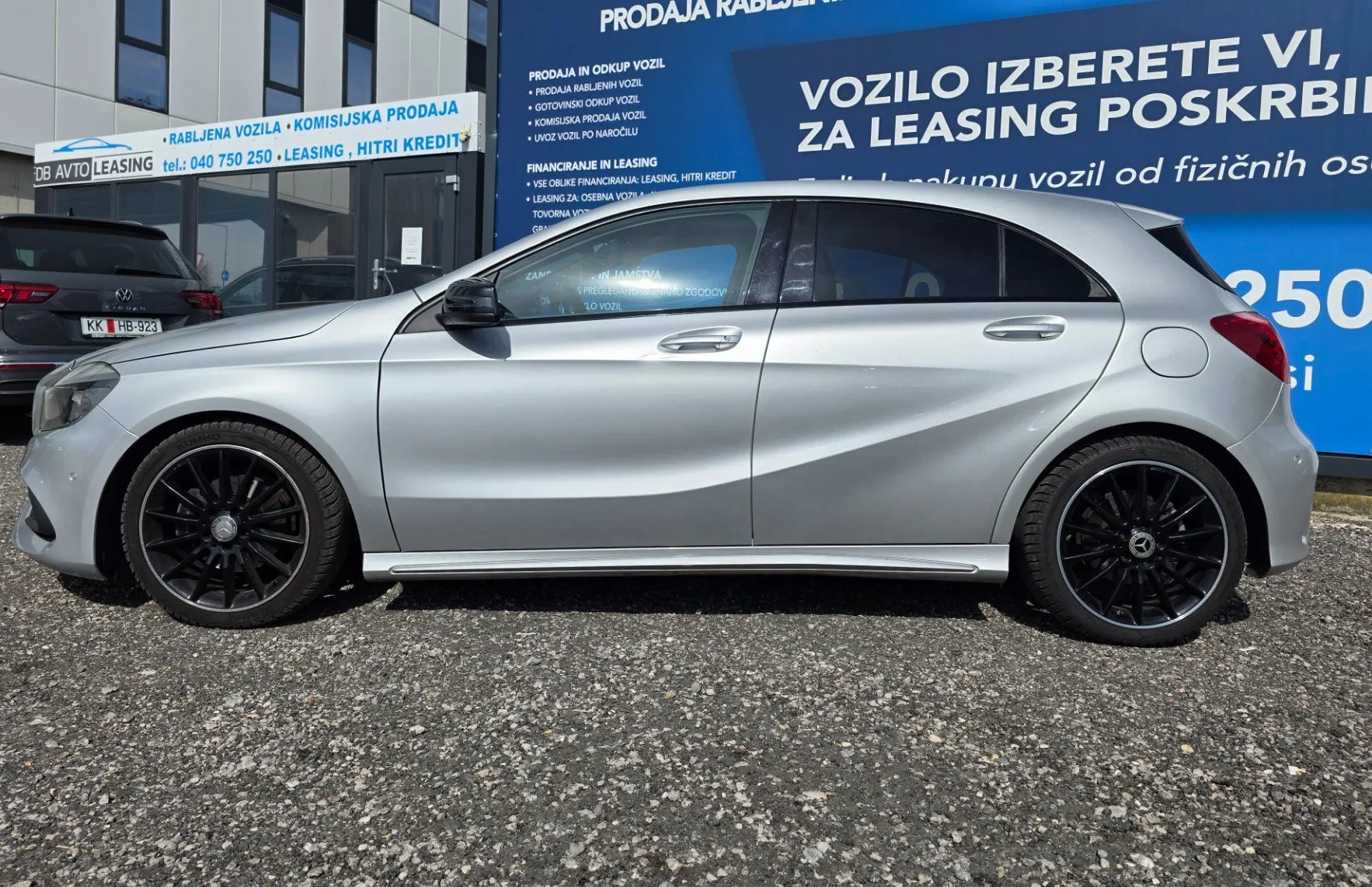 Zunanja slika - Mercedes-Benz A-Razred - A 180 AMG Line - HARMAN KARDON. NAVI - 5