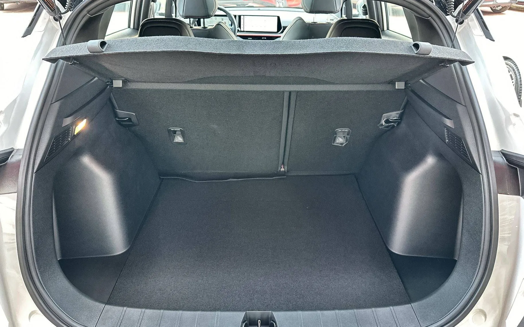 Zunanja slika - Geely Coolray - 1.5 TD GF 7DCT 2WD... - 12