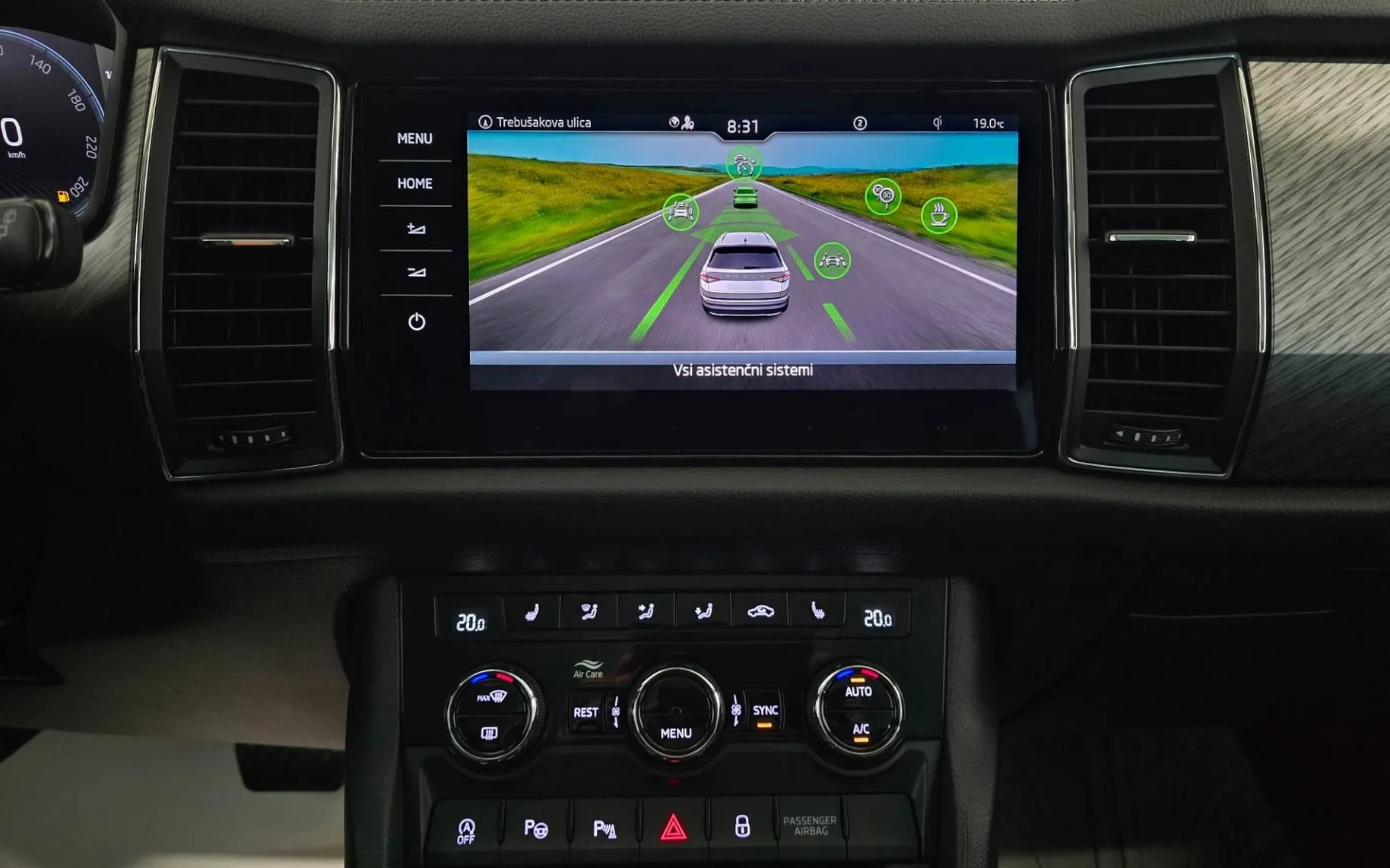 Notranja slika - Škoda Kodiaq - 2.0 TDI Style DSG- Matrix.virtual.kamera.asistence - 13