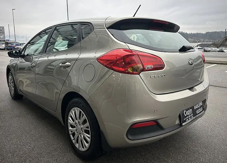 Zunanja slika - KIA Ceed - 1.4 gas CVVT  73 kW 100 KM  EX Style - 7
