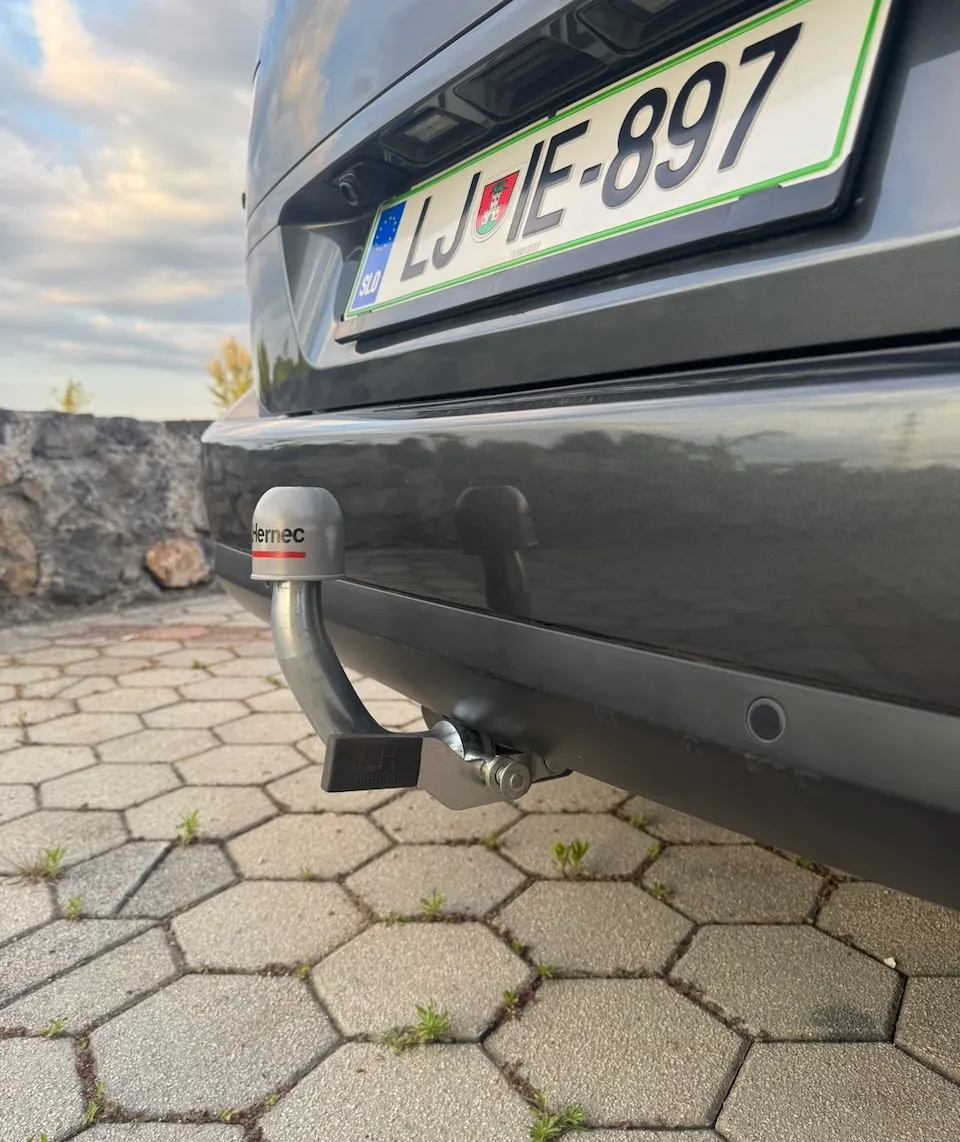 Slika poškodbe - Citroën C4 - Picasso 1,6 e-HDi Intensive - 8