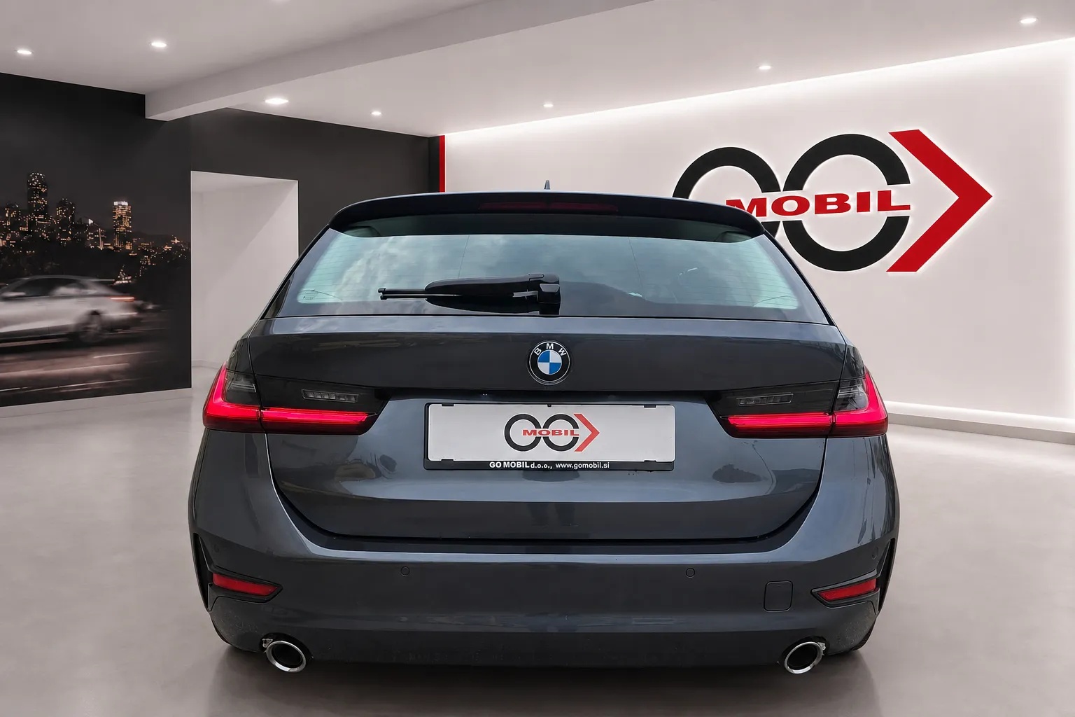 Zunanja slika - BMW serija 3 Touring: - 320d Avt. Advantage - Laser.asistence.Hi-Fi.ALU18. - 6