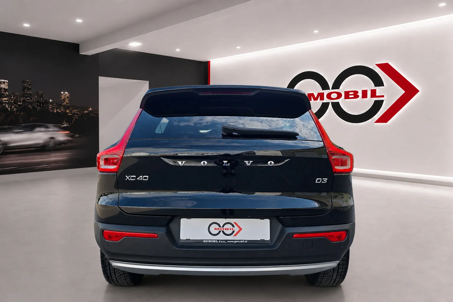 Zunanja slika - Volvo XC40 - D3 Momentum Pro Avt. - LED.kamera.asistence.navi - 6