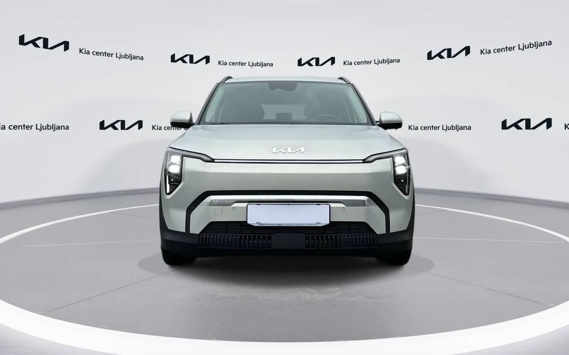 Zunanja slika - KIA EV3 - Sky 81.4 kWh baterija. doseg do 605km... - 2