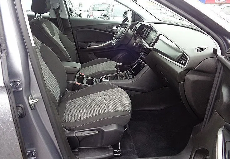 Zunanja slika - Opel Grandland - 1.2 TURBO 130hp - samo 58.030km - 7