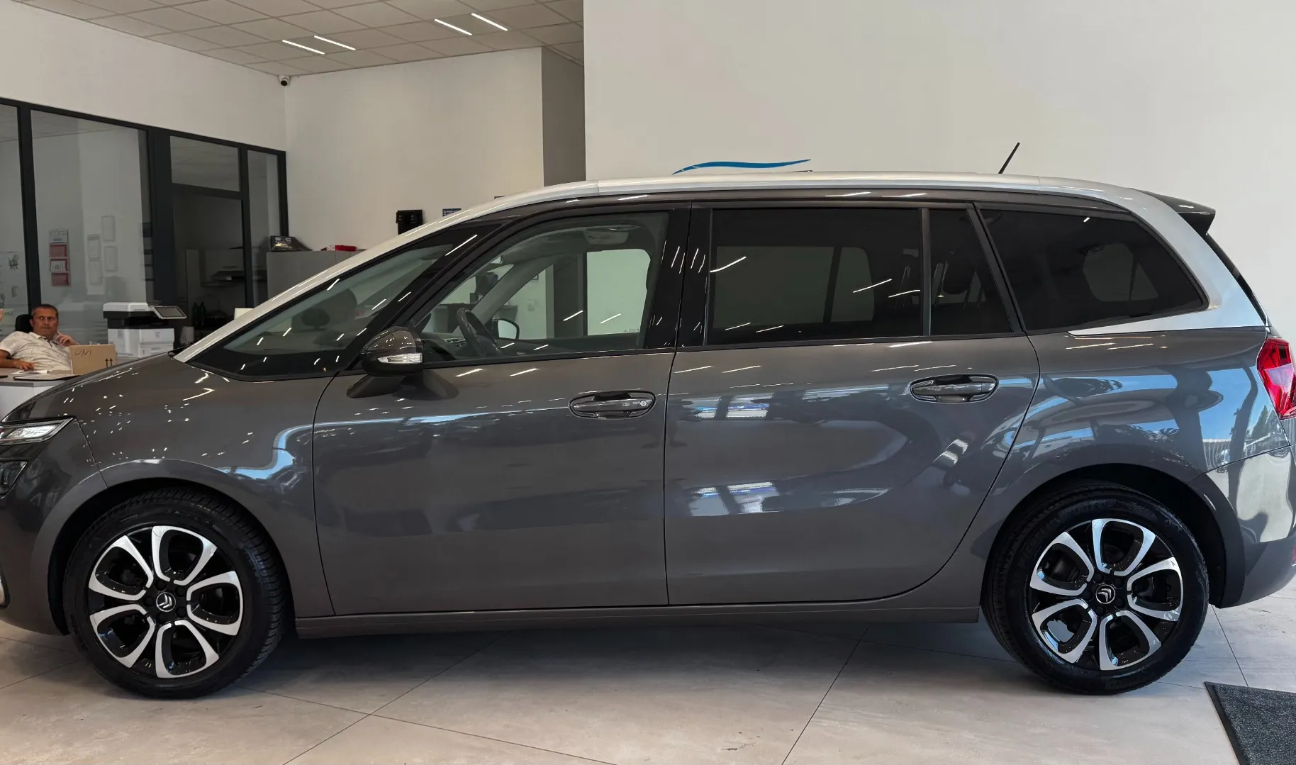 Zunanja slika - Citroën C4 - Grand Spacetourer PureTech 130 S&S Origins - 3