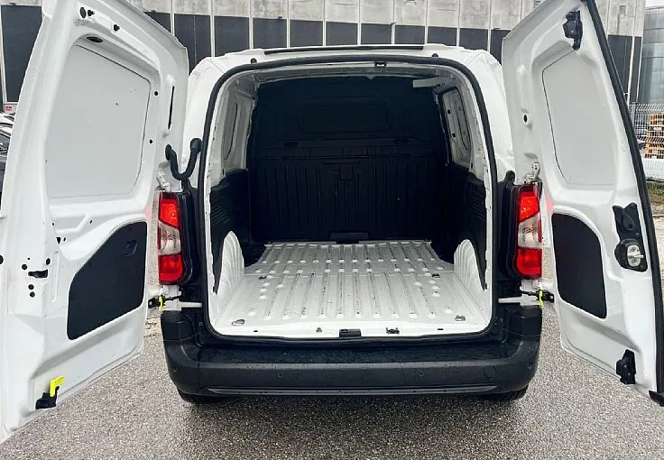 Zunanja slika - Peugeot Partner - 1.5 BlueHDi TOVORNO VOZILO - 6