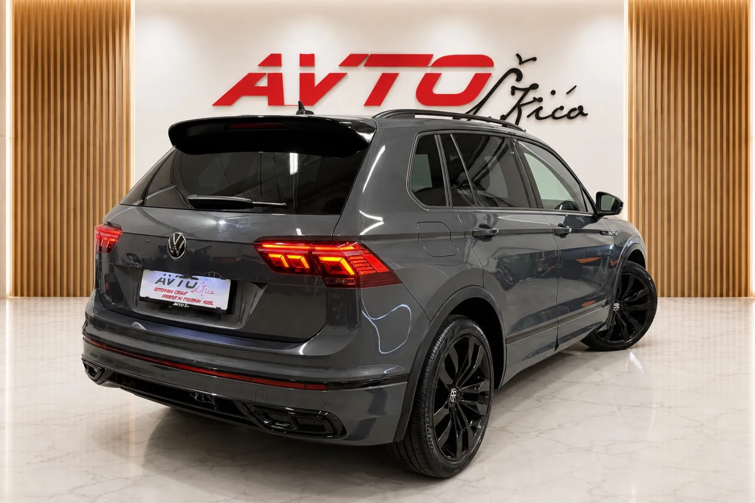 Zunanja slika - VW Tiguan - 2.0 TDI-4X4-R-LINE-ACC-VIRTUAL-IQ-KAMERA-NAVI-F1.. - 4