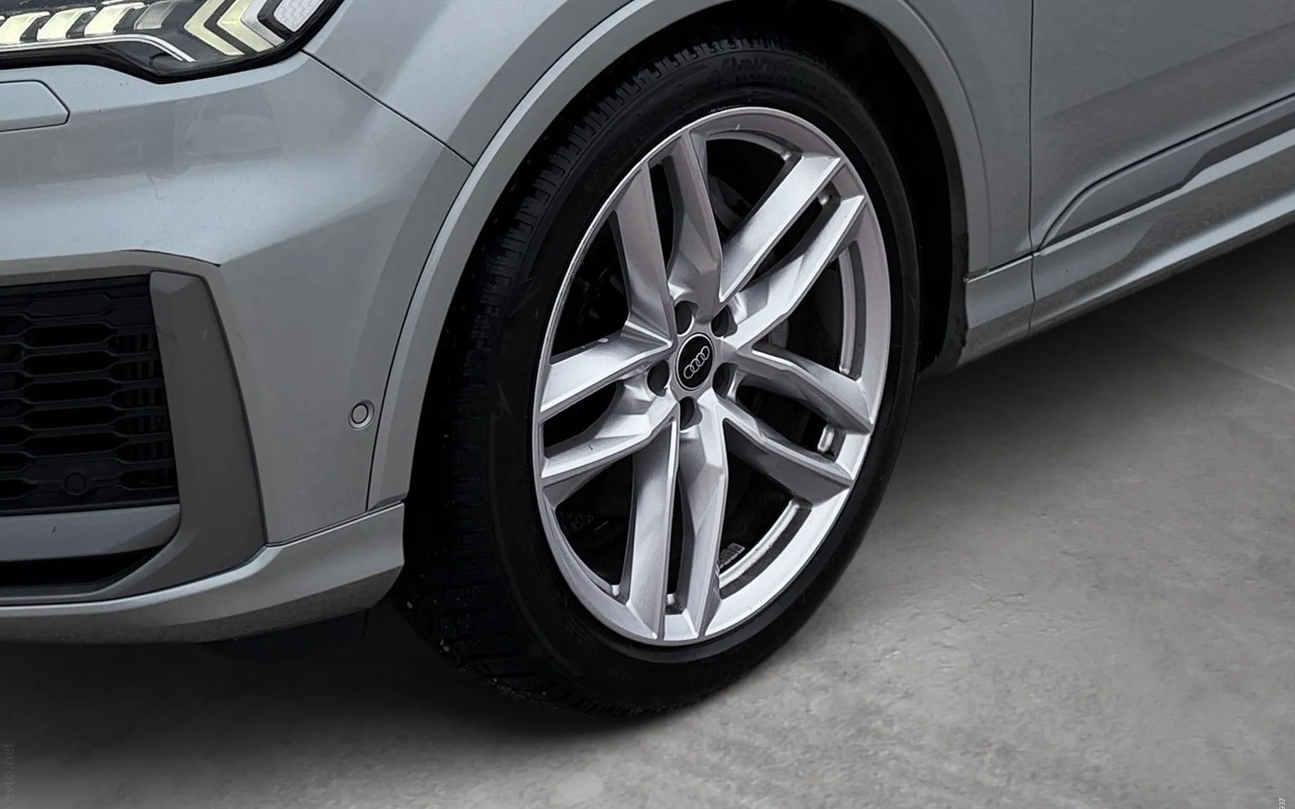Zunanja slika - Audi Q7 - 55 TFSI quattro S-line Panorama - Soft close - 6