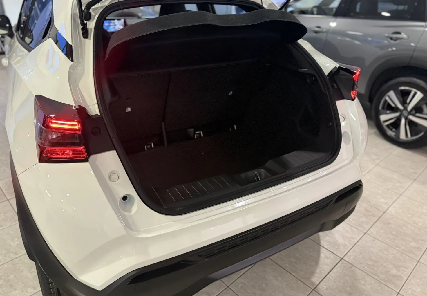 Zunanja slika - Nissan Juke - 1.0 N-CONNECTA DCT COLD - 6