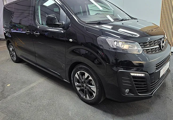 Zunanja slika - Opel Zafira - Life 2.0 D M Tourer LED-ACC-USNJE-6 SEDEŽEV - 2