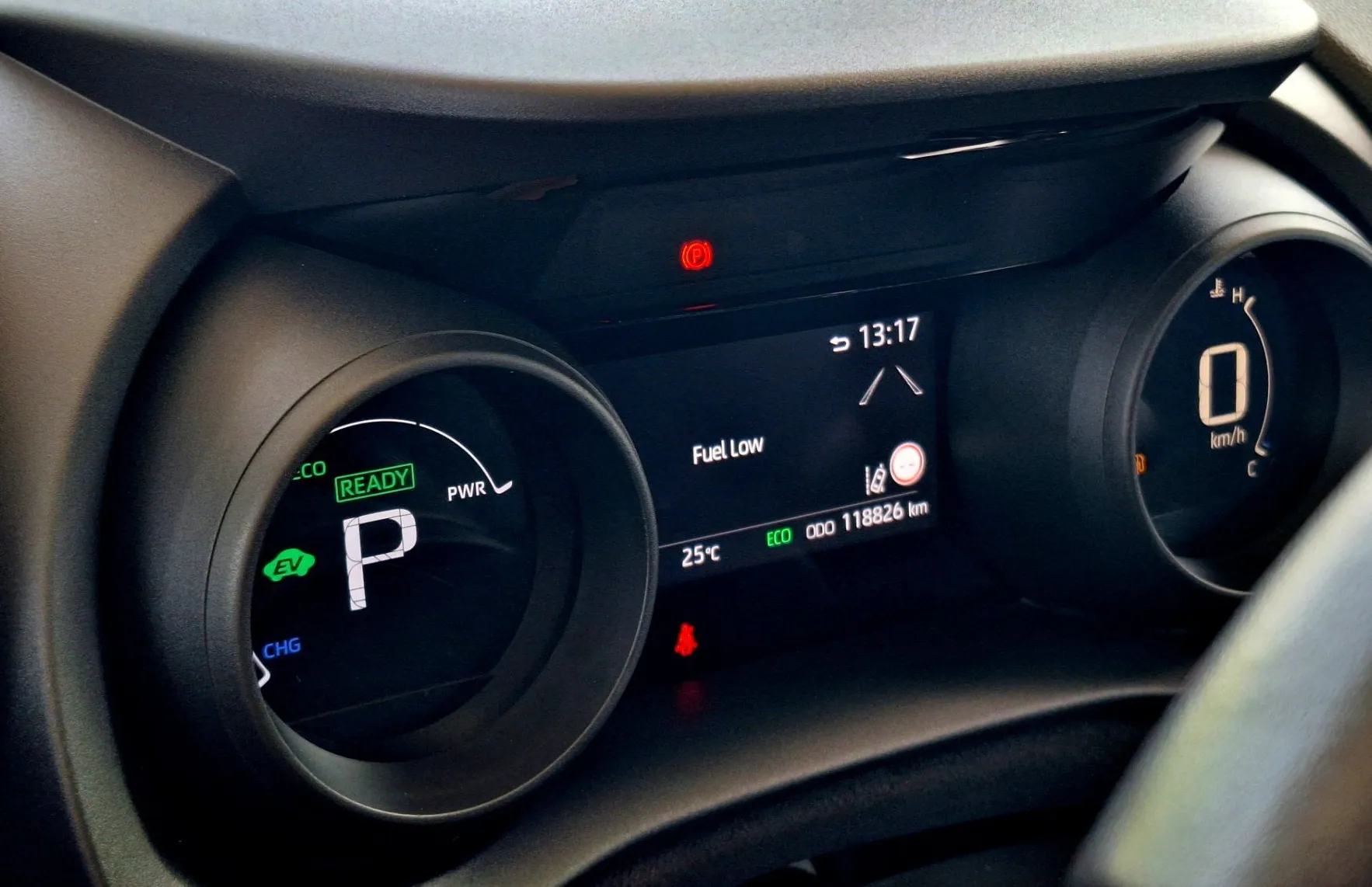 Zunanja slika - Toyota Yaris - Hybrid 1.5 VVT-i Sport Avt. - 18