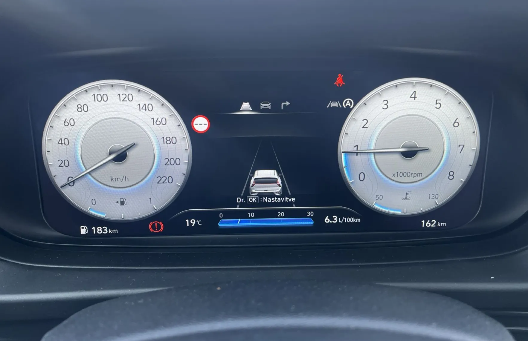 Zunanja slika - Hyundai Bayon - 1.0 T-GDI 100 PREMIUM TESTNO VOZILO - 16