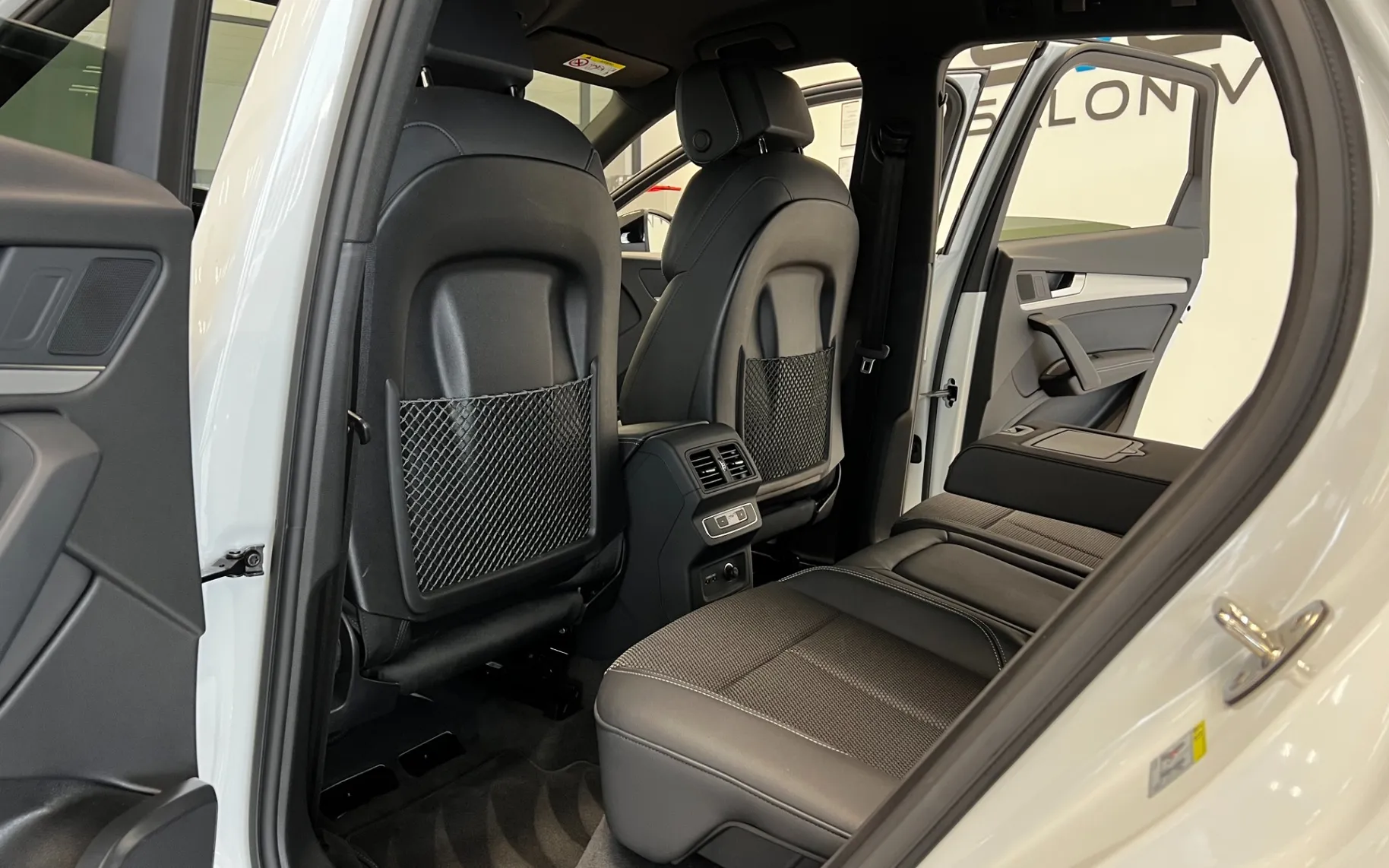 Zunanja slika - Audi Q5 - 40 TDI-Q-S-LINE-MATRIX-HUD-VIRTUAL-KAM360-KEYLESS - 12