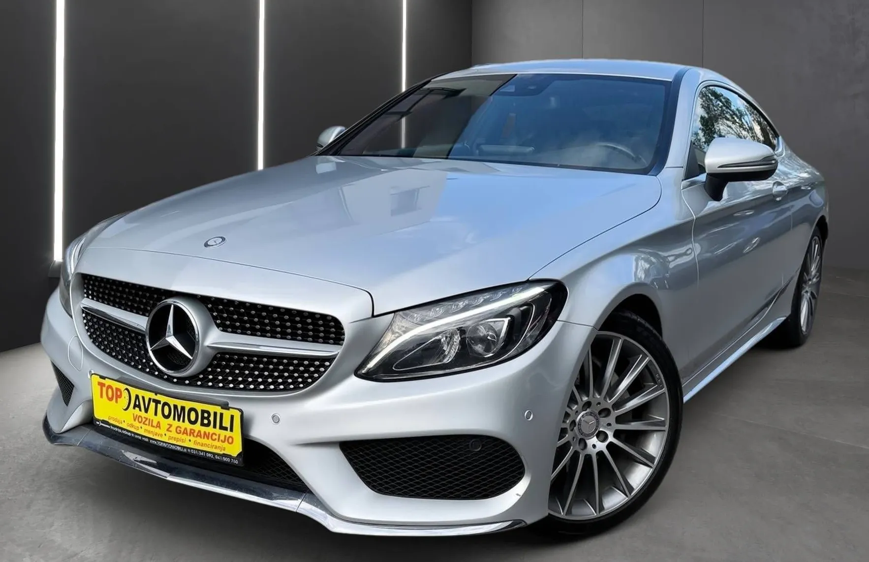 Zunanja slika - Mercedes-Benz C-Razred - C COUPE 220d AMG LINE FULL LED NAVI TEMP PDC TOP - 1